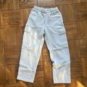 Aritzia Mega Cargo Sweatpant